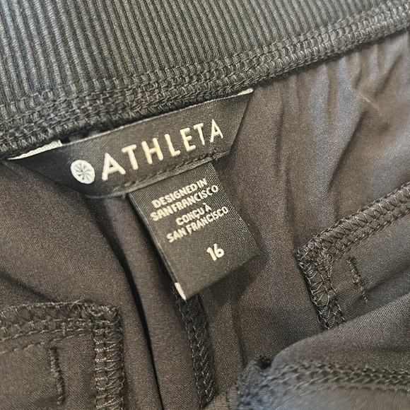 Athleta Brooklyn Mid Rise Ankle Pant 16 Black UPF 40 - Picture 2 of 16
